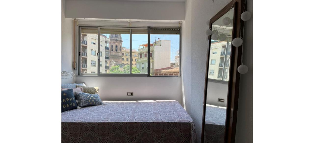 City Center Homestay Valence Extérieur photo