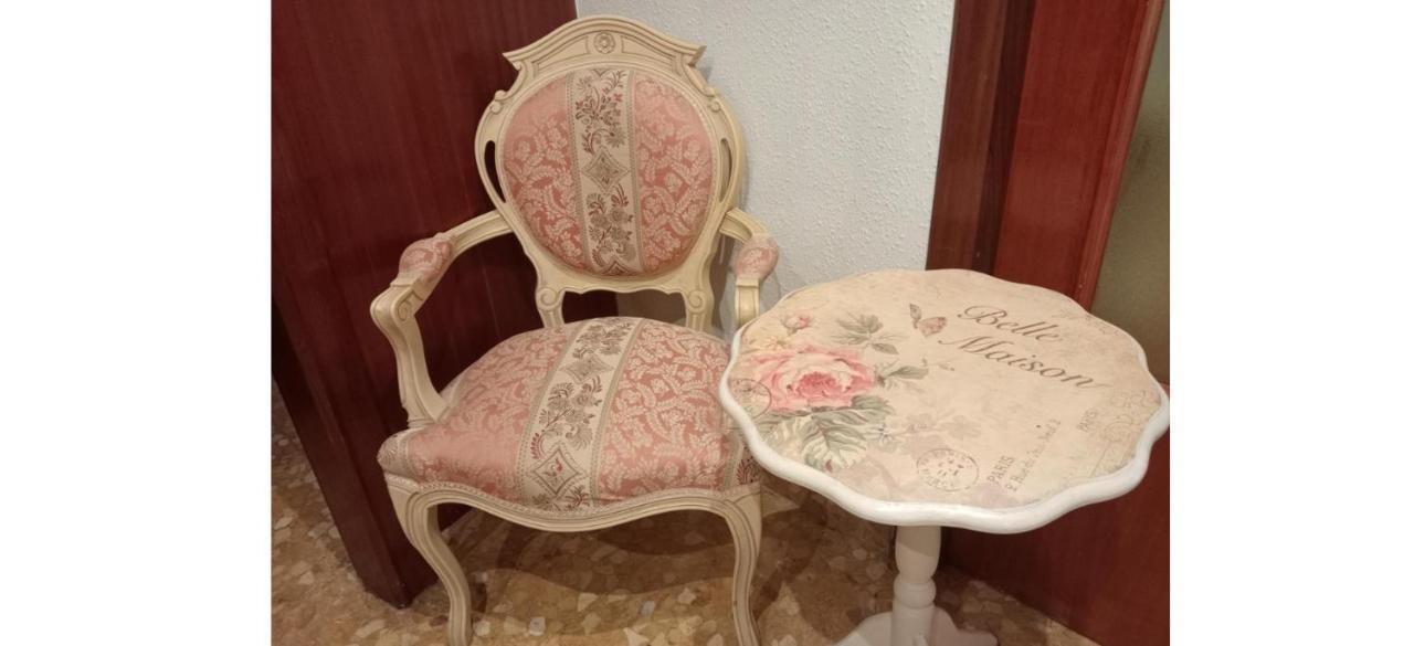 City Center Homestay Valence Extérieur photo